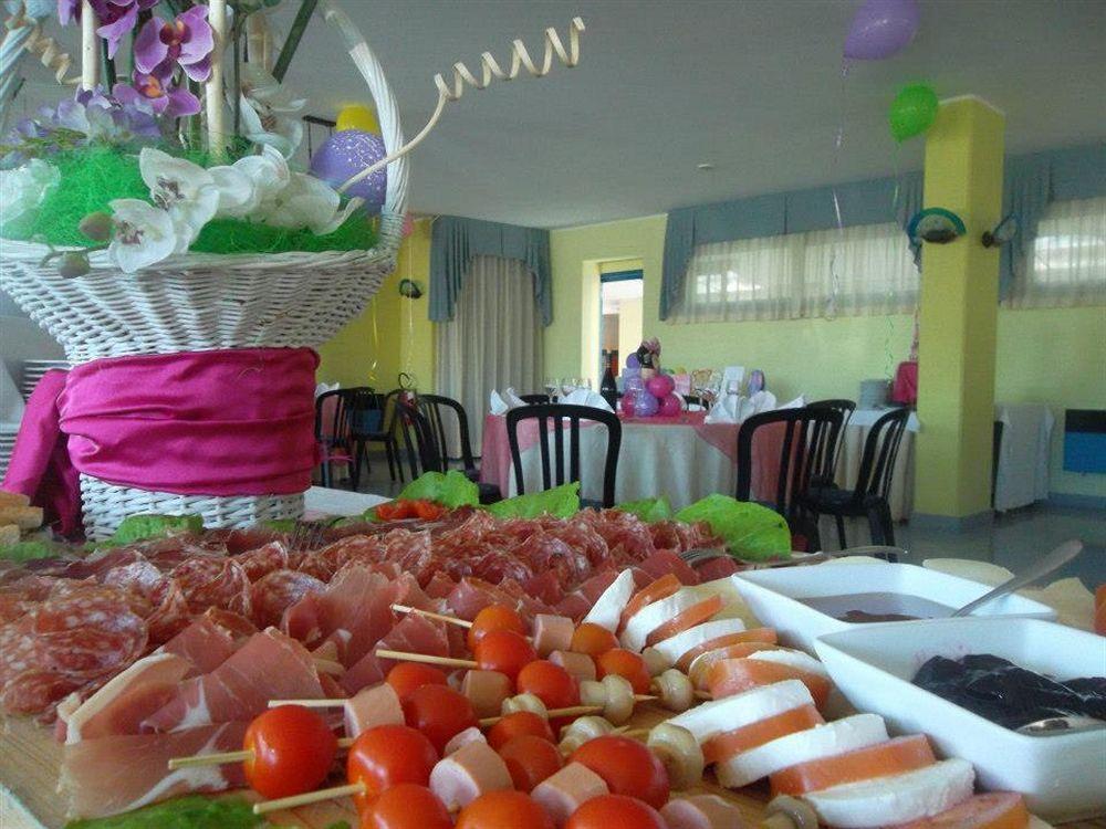 โรงแรมมารีนา โรเซโต เดญา อาบรูซซี ภายนอก รูปภาพ